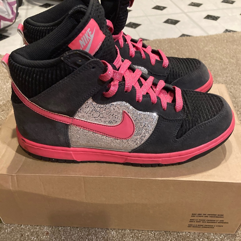 Nike shoes